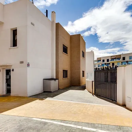 La Zenia Sabrina Apartment 5 *