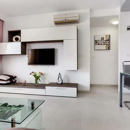 La Zenia Sabrina Apartment 5